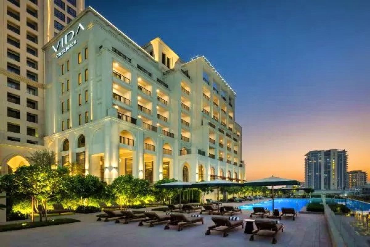 Luxury 1BR Retreat @ Vida Residences Creek Beach